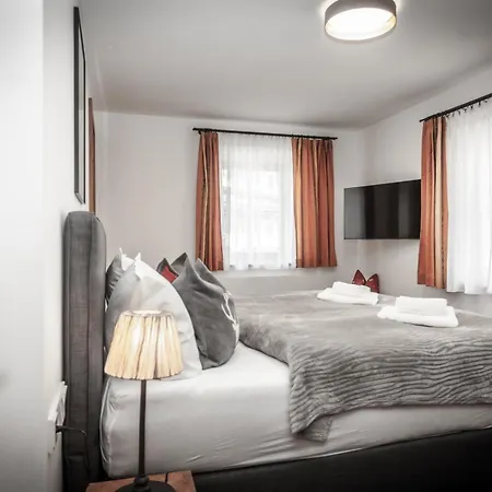 Mantinger 2 - Edle Im Herzen Kitzbuehels דירה